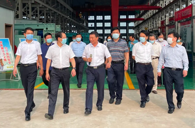 南通市人大常委會副主任陳俊一行到鵬飛集團調(diào)研重大項目推進(jìn)工作